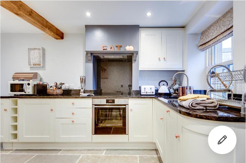 Rustic Retreats Jacks Cottage With Hot Tub & Alpaca Walking Experiences Matlock  Luaran gambar